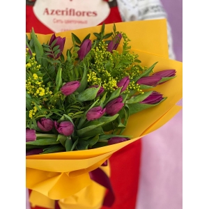 Купить букет из 25 фиолетовых тюльпанов с доставкой в [r-seoseo-city-name-pp]