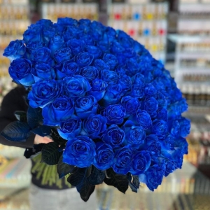 Купить синюю розу с доставкой в Хабаровске