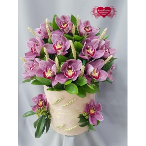 Купить коробку с королевской орхидеей в Хабаровске