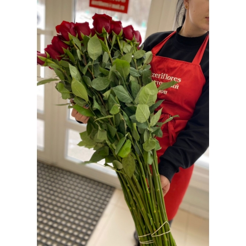 Купить красные розы 80 см с доставкой в Хабаровске