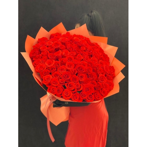 Купить охапку цветов «Взрыв эмоций» с доставкой в Хабаровске