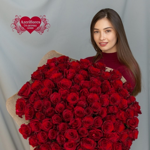 Купить охапку красных роз в Хабаровске